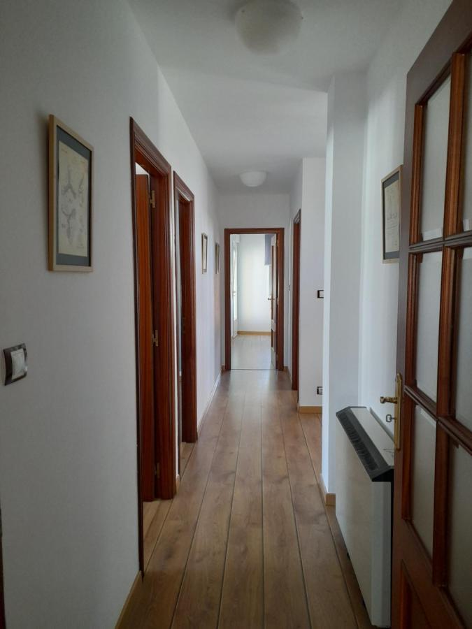 Amplio Y Centrico Piso En O Grove Apartman Kültér fotó